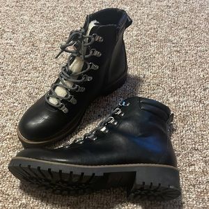 Style & Co Women’s Boots